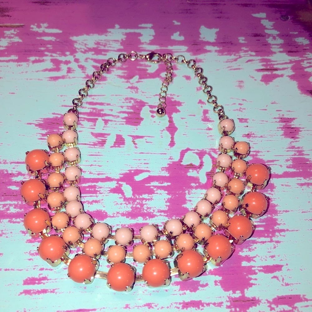 Peach statement necklace